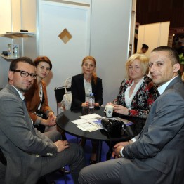 During the Annual Investment Meeting held in Dubai in May 2013, Maciej Białko organized a range of B2B meetings for 17 Polish companies (from furniture, food, hotel, yacht and aviation industry).